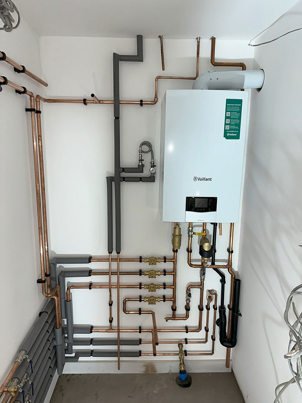 Boiler pipework detail