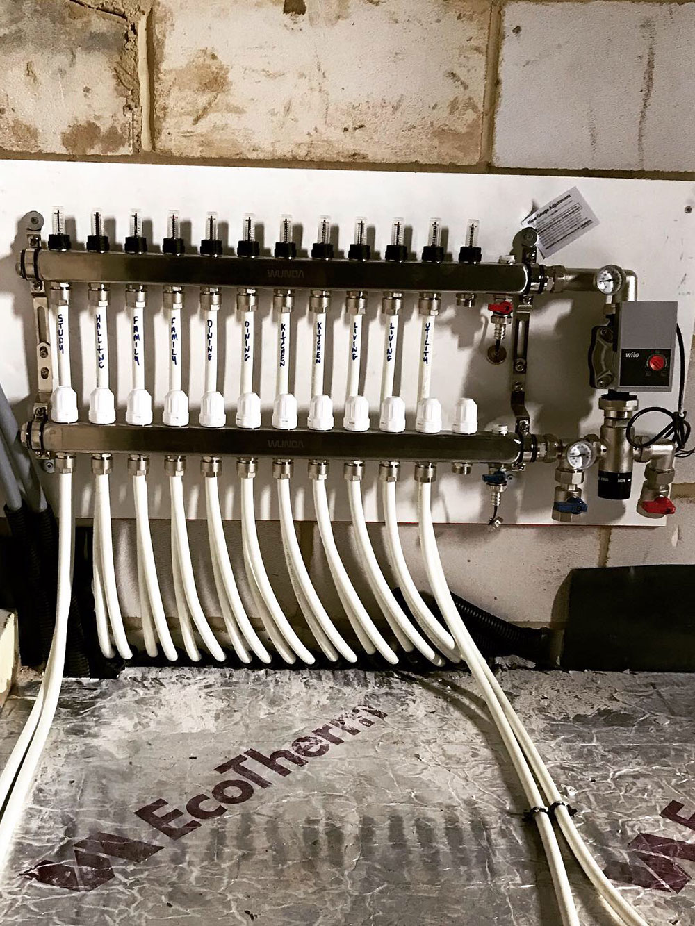 Underfloor heating installation