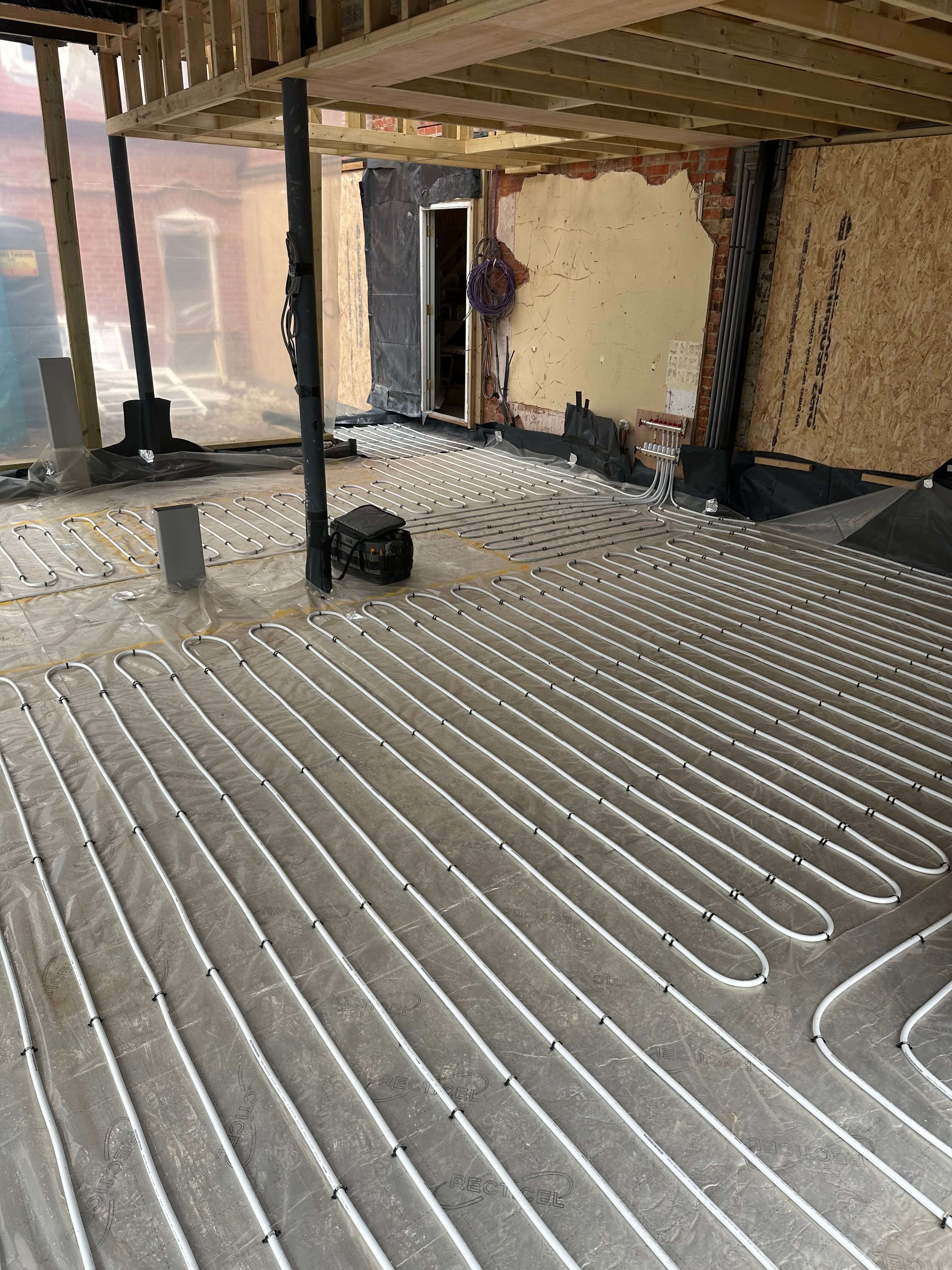 UFH installation